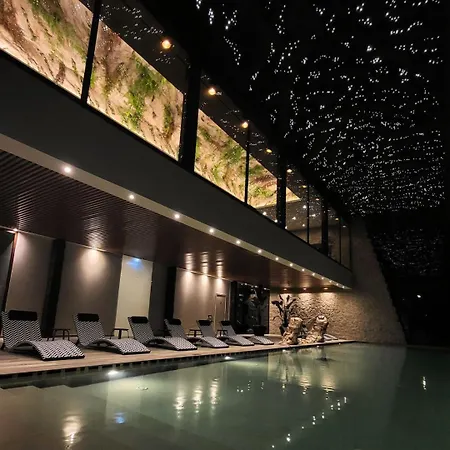 Pousadela Village & Parco vacanze 4*